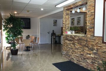 Check-in/check-out kiosk