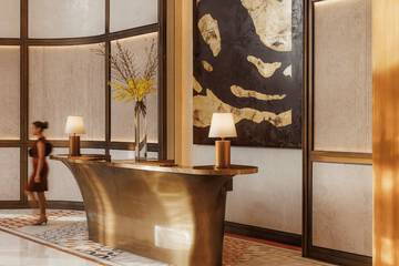 Lobby lounge