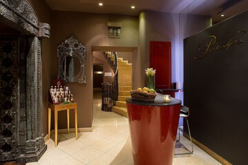 Spa reception