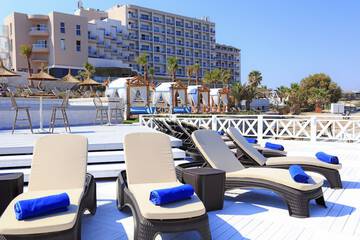 Sundeck