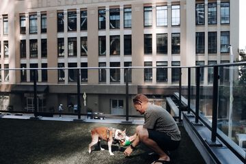 Pet-friendly amenities