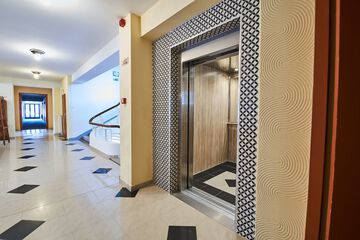Elevator