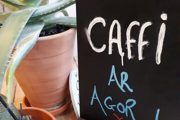 Coffee shop