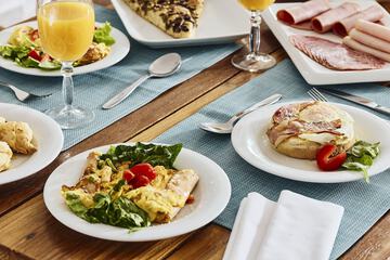 Breakfast buffet