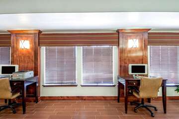 Business Center 56 of 57