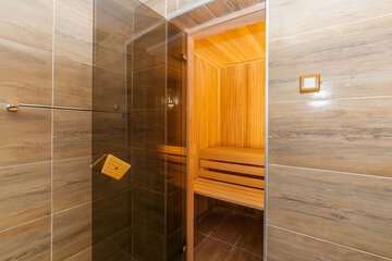 Steam room