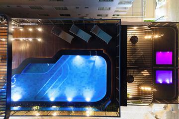 Rooftop pool