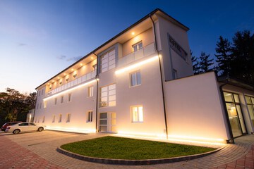 Front of property - evening/night