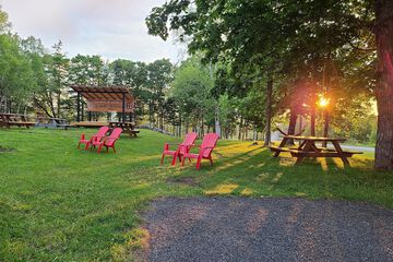 BBQ/picnic area