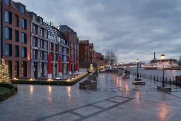 Front of property - evening/night
