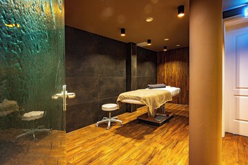 Treatment room