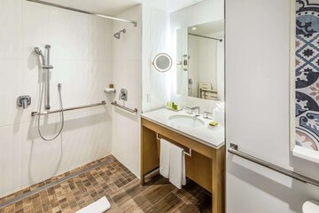 Bathroom shower
