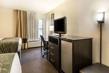 Room 26 of 34