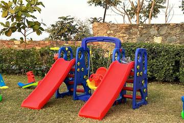 Children's play area - outdoor