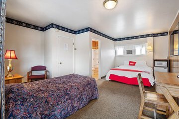 Room 190 of 212