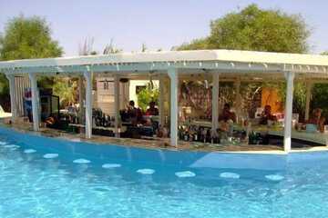Poolside bar
