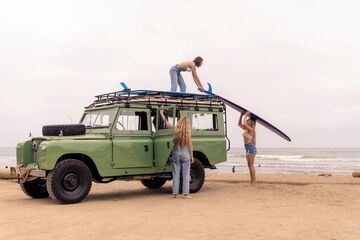 Surfing/boogie boarding