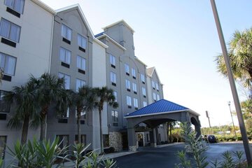 Country Inn & Suites by Radisson Murrells Inlet, SC