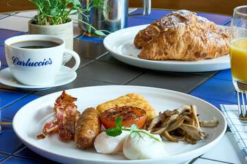 Breakfast meal