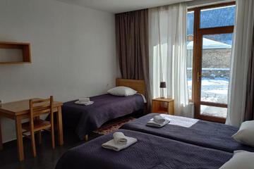 Photo 51