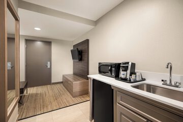 Room 9 of 44