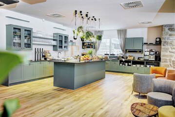 Breakfast area