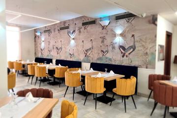 Food court