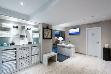 Spa reception