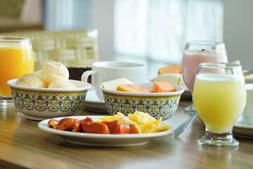 Breakfast meal