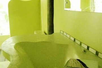 Bathroom sink