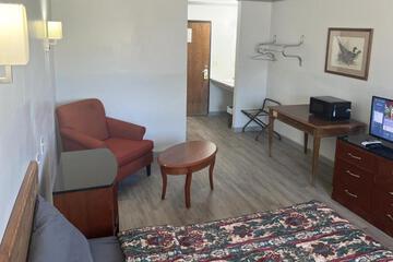 Photo 9