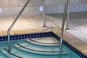 Pool 4 of 50