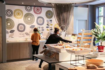 Breakfast area