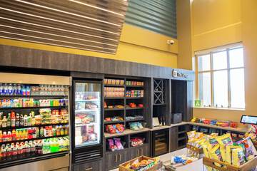 Snack bar