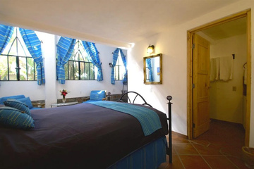 guest_rooms