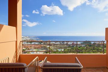Beach/ocean view