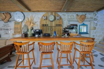 Poolside bar