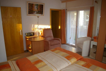 guest_rooms