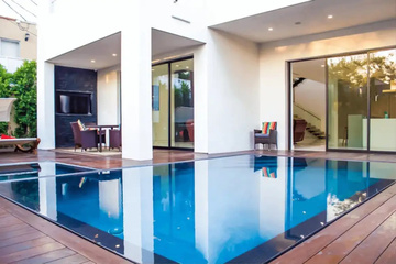 pool