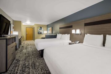Room 17 of 30