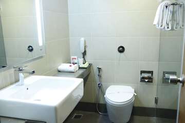 Bathroom sink