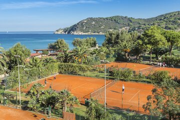 Tennis court