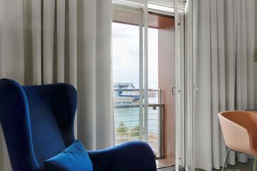 In-room business center