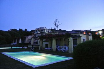 Private pool