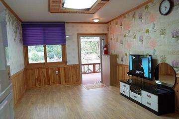 Photo 29