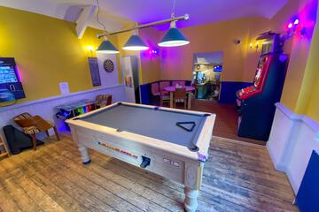 Game room