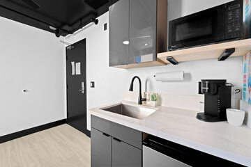 Private kitchenette