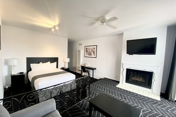 Room 14 of 72