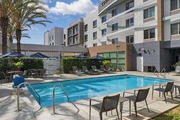 Pool 2 of 60