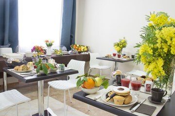 Reception hall
